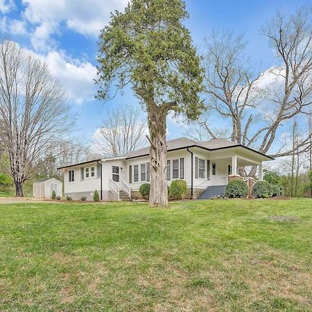 Cottage In The Pines Rocky Mount Bagian luar foto