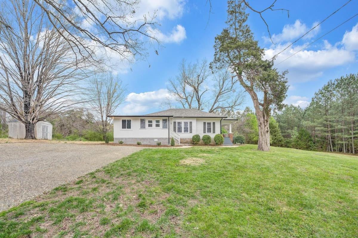 Cottage In The Pines Rocky Mount Bagian luar foto