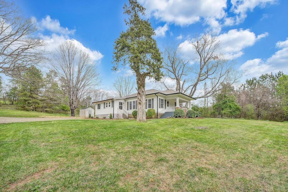 Cottage In The Pines Rocky Mount Bagian luar foto